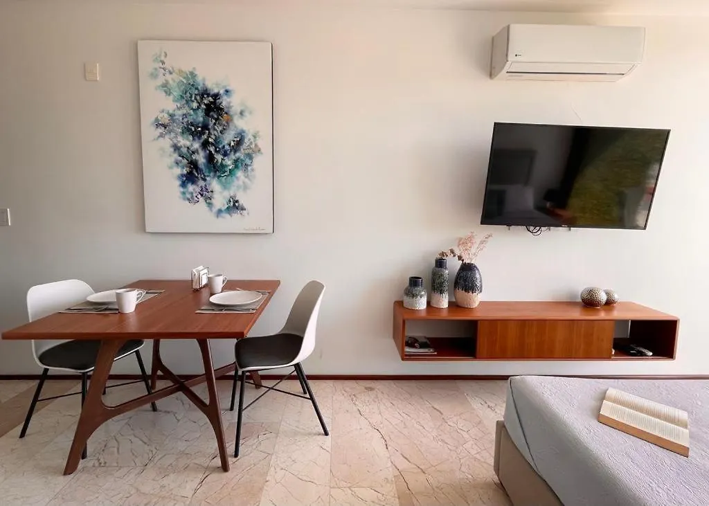 One Paralia By Andiani Playa del Carmen Apartament